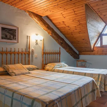Hotel Cardos Ribera de Cardós