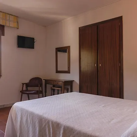 Hotel Cardos 2*