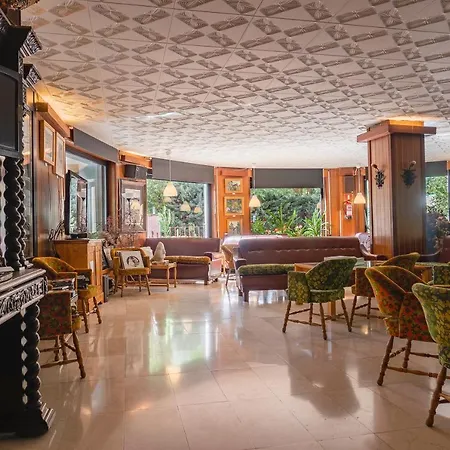 Hotel Cardos 2*